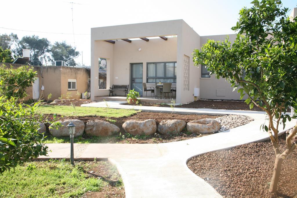 Aviv Bagalille Villa Sheʼar Yashuv Eksteriør billede